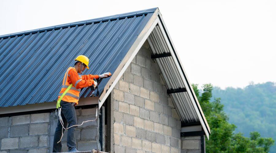Professional gutter cleaning in Cookson, OK